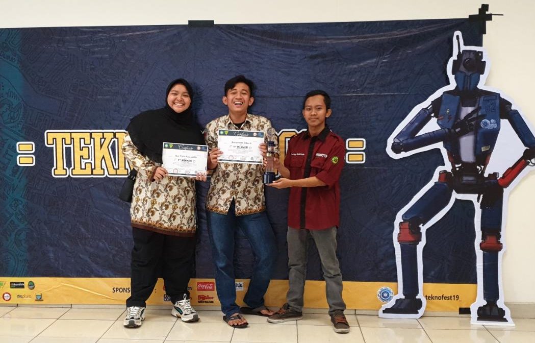 Juara 1 Kontes Robotic UIN Sunan G. Jati Bandung